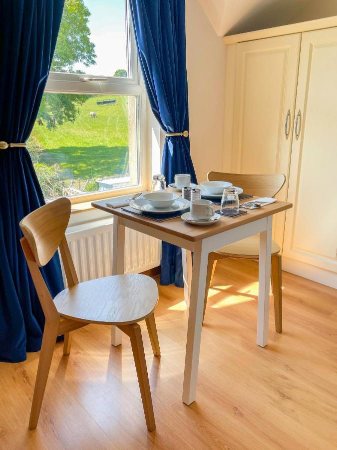 Mount Edwards Hill Guest Accommodation Cushendall Exterior foto